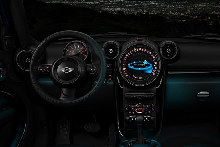 MINI Countryman interior dashboard and steering wheel