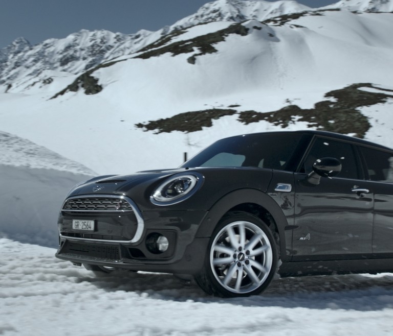 MINI Clubman`s groundbreaking ALL4 ALL-Wheel