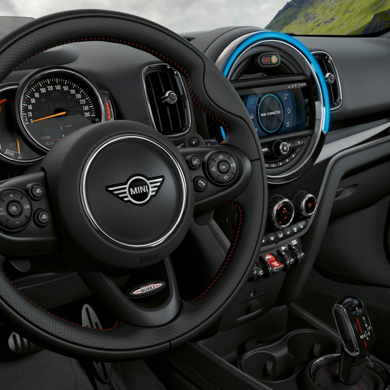 MINI COUNTRYMAN – COCKPIT